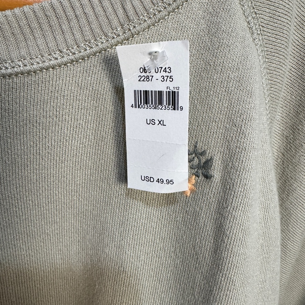 NWT AERIE 100% Cotton Crewneck Light Sage Green w Embroidered Flowers-XL - Picture 4 of 4